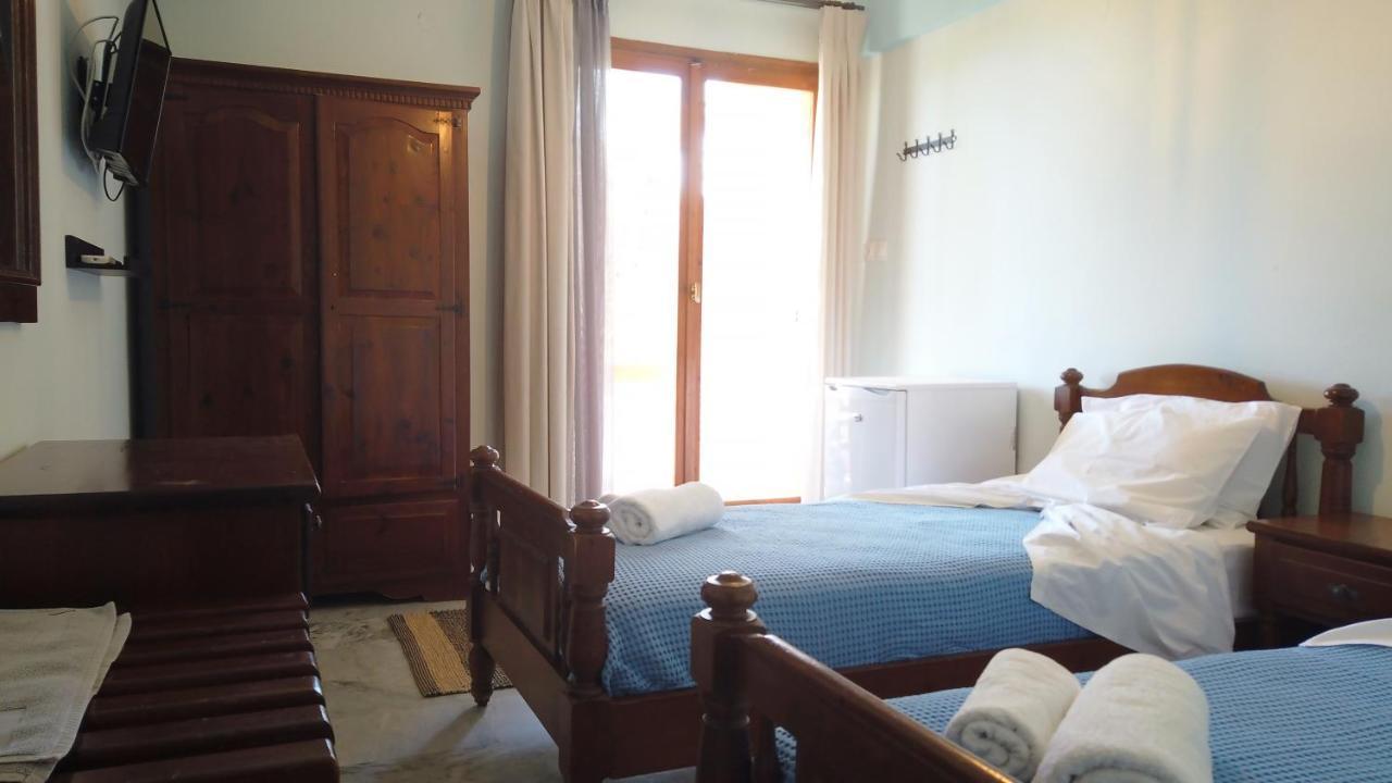 Fistiki Rooms Agia Marina  Exteriér fotografie