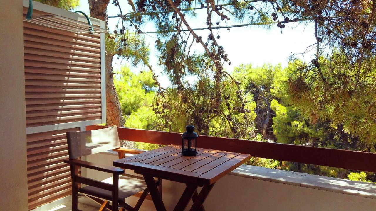 Fistiki Rooms Agia Marina  Exteriér fotografie
