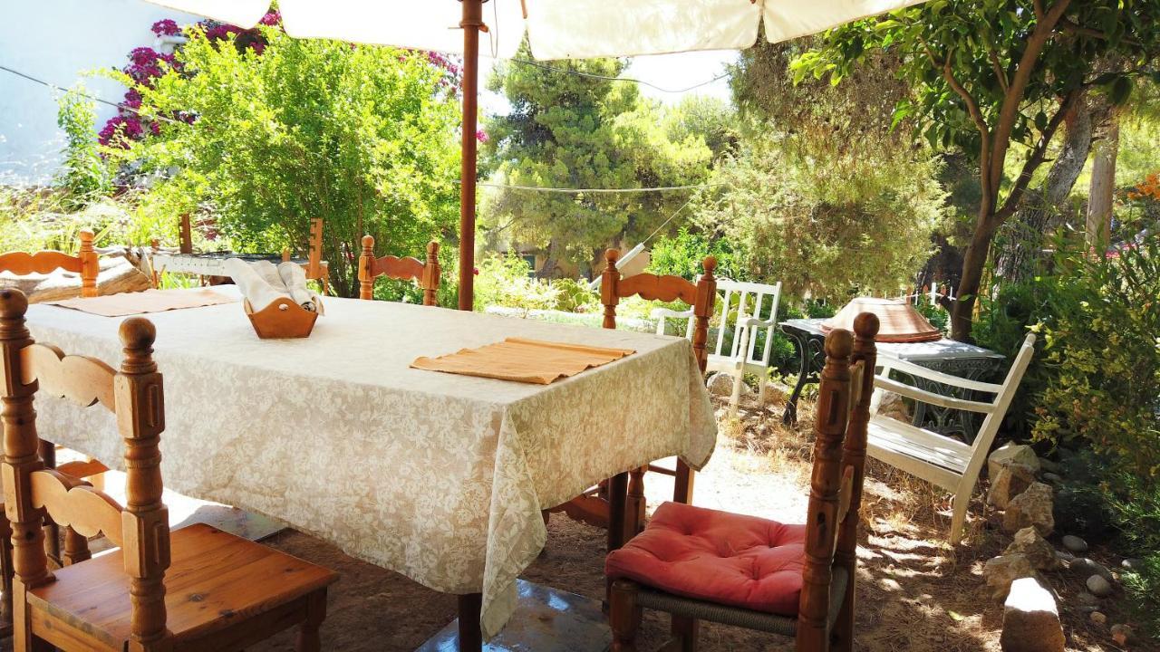 Fistiki Rooms Agia Marina  Exteriér fotografie